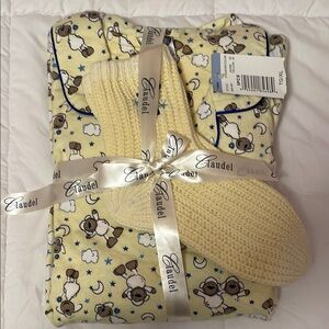 Claudel Yellow Pajama Set with Socks